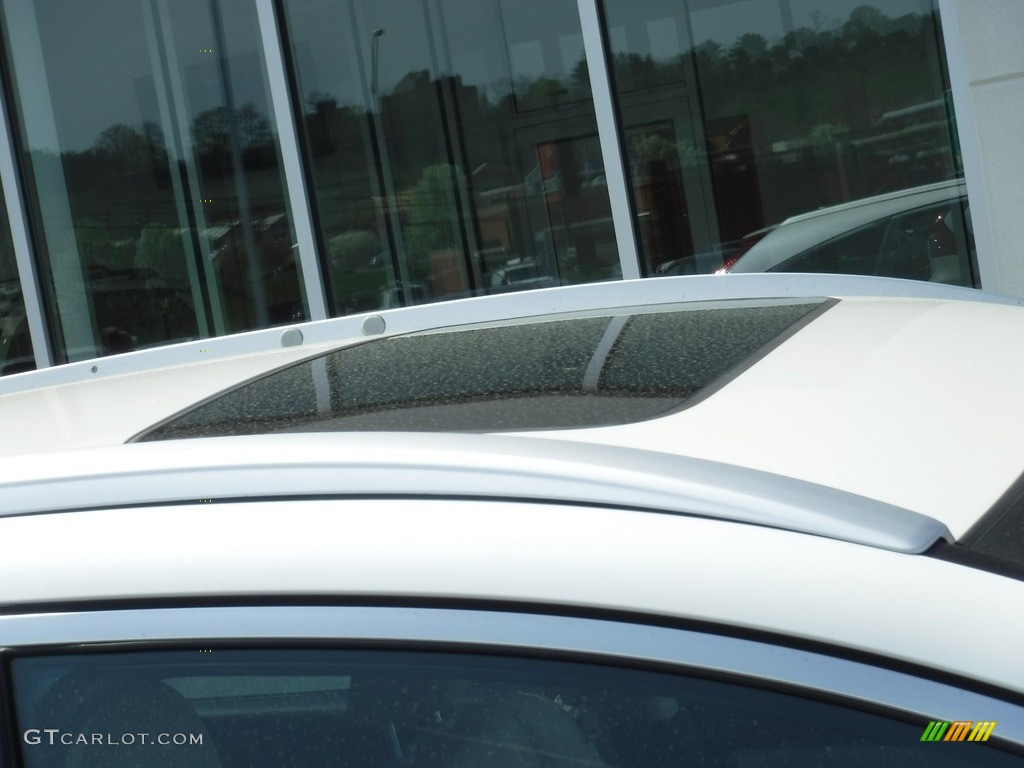 2016 CR-V Touring AWD - White Diamond Pearl / Beige photo #4