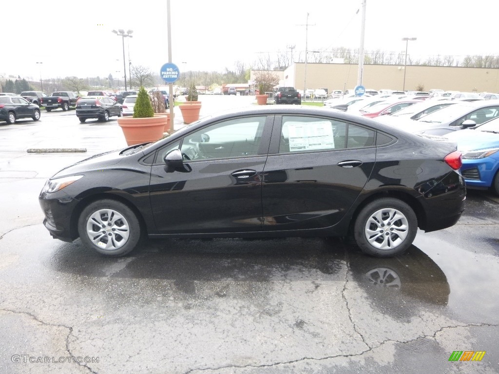 2019 Cruze LS - Mosaic Black Metallic / Jet Black/­Galvanized photo #2