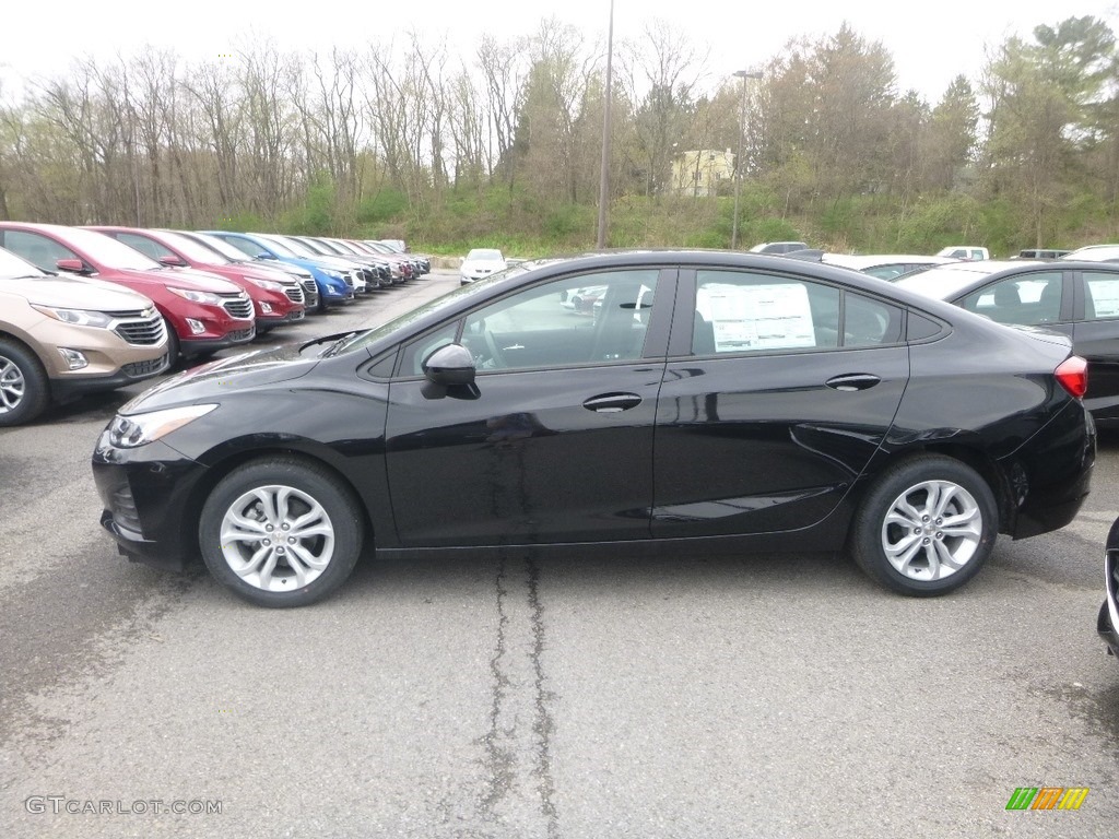 2019 Cruze LS - Mosaic Black Metallic / Jet Black/­Galvanized photo #2