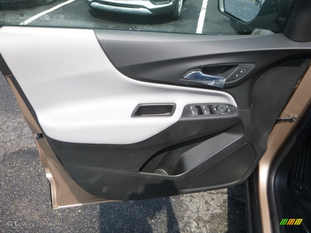 2019 Equinox LS - Sandy Ridge Metallic / Medium Ash Gray photo #14