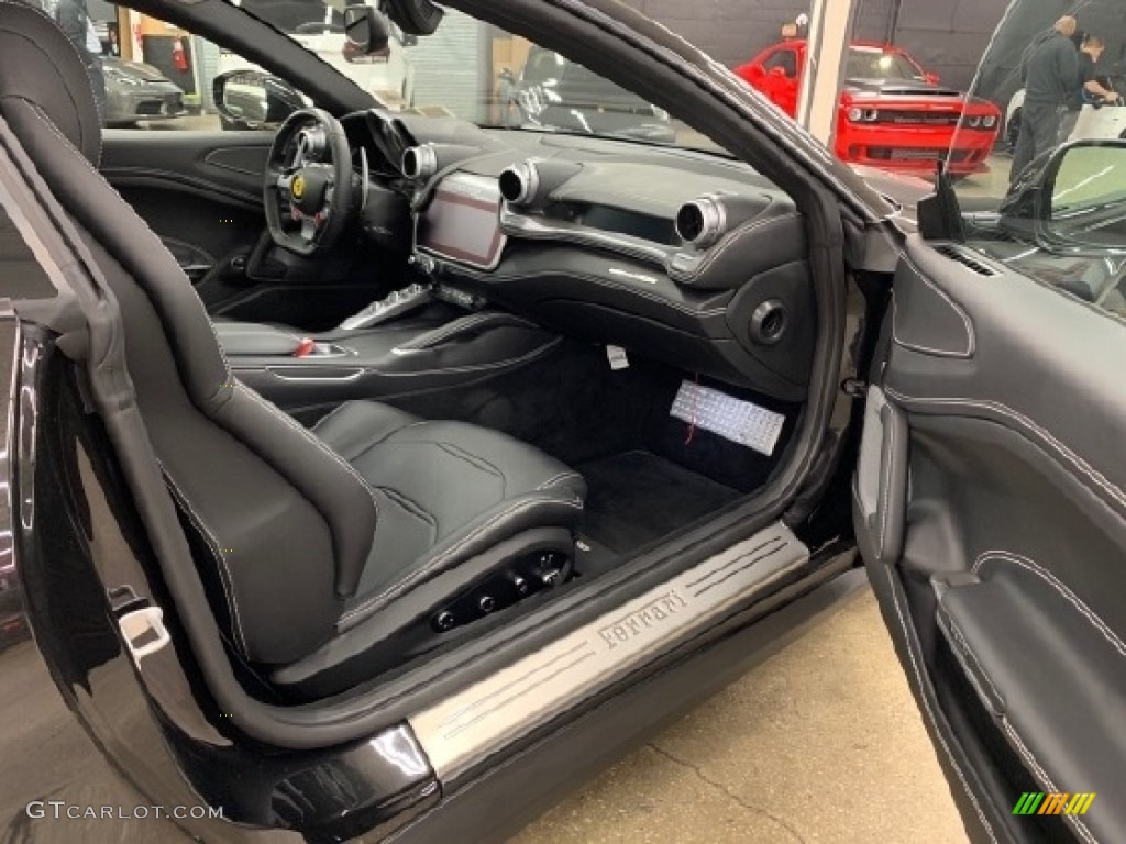 2018 Ferrari GTC4Lusso Standard GTC4Lusso Model Front Seat Photos