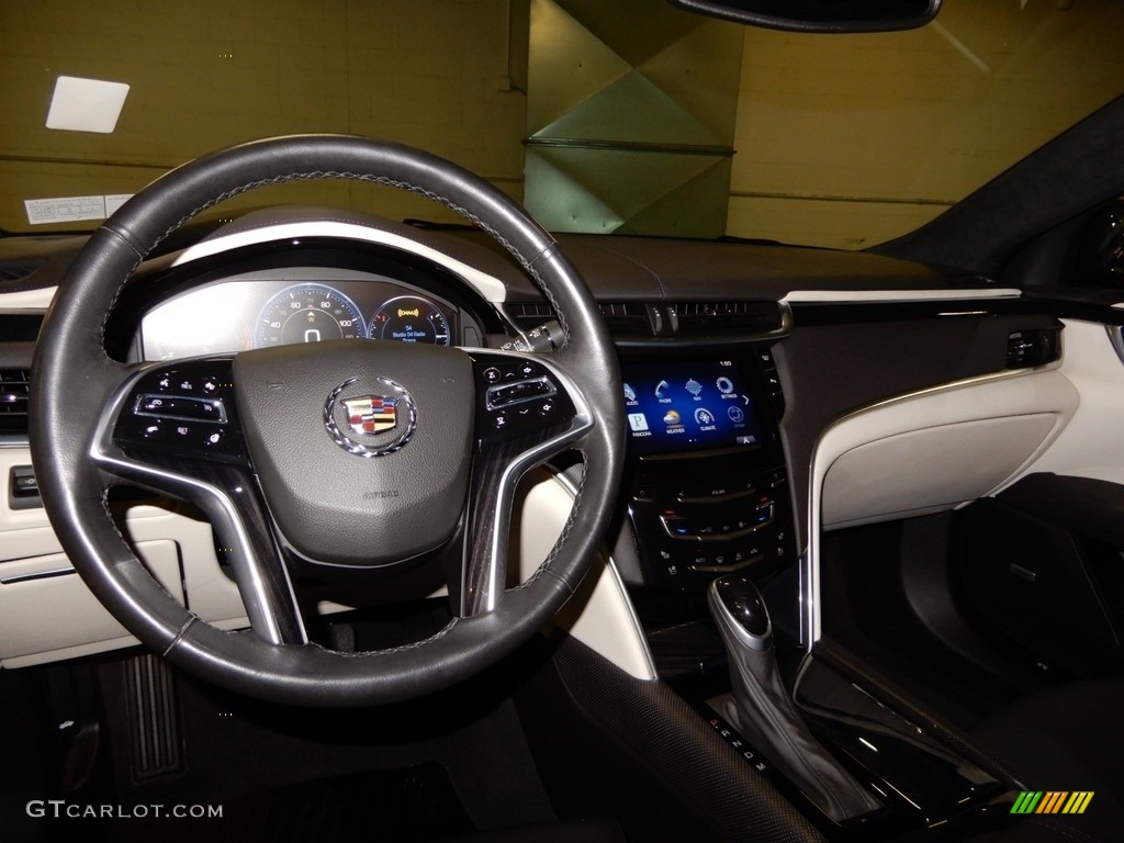 2013 XTS Platinum AWD - Graphite Metallic / Jet Black/Light Wheat Opus Full Leather photo #16