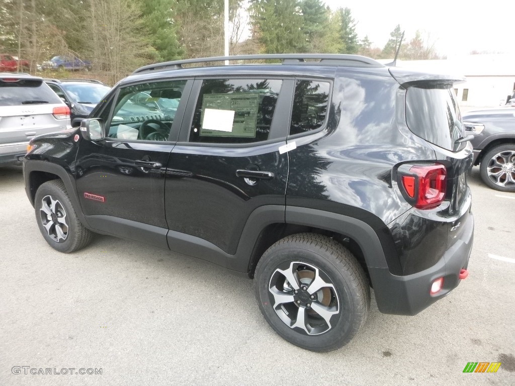 2019 Renegade Trailhawk 4x4 - Black / Black photo #3