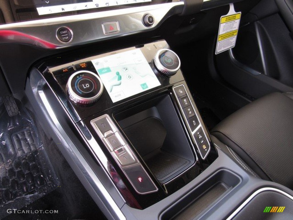 2019 Jaguar I-PACE SE AWD Controls Photos