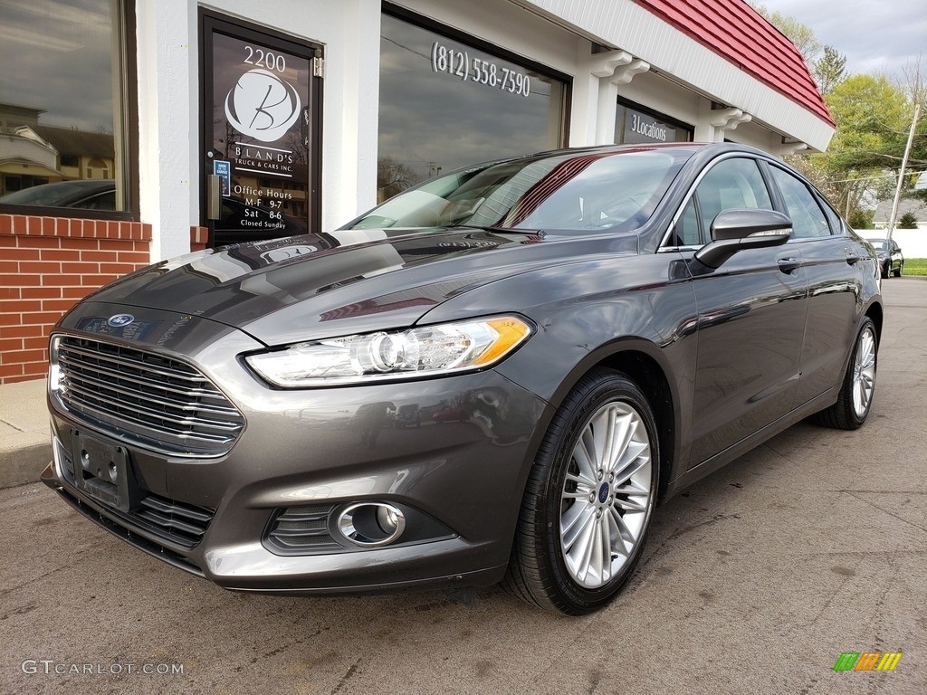 2016 Fusion SE AWD - Magnetic Metallic / Charcoal Black photo #2