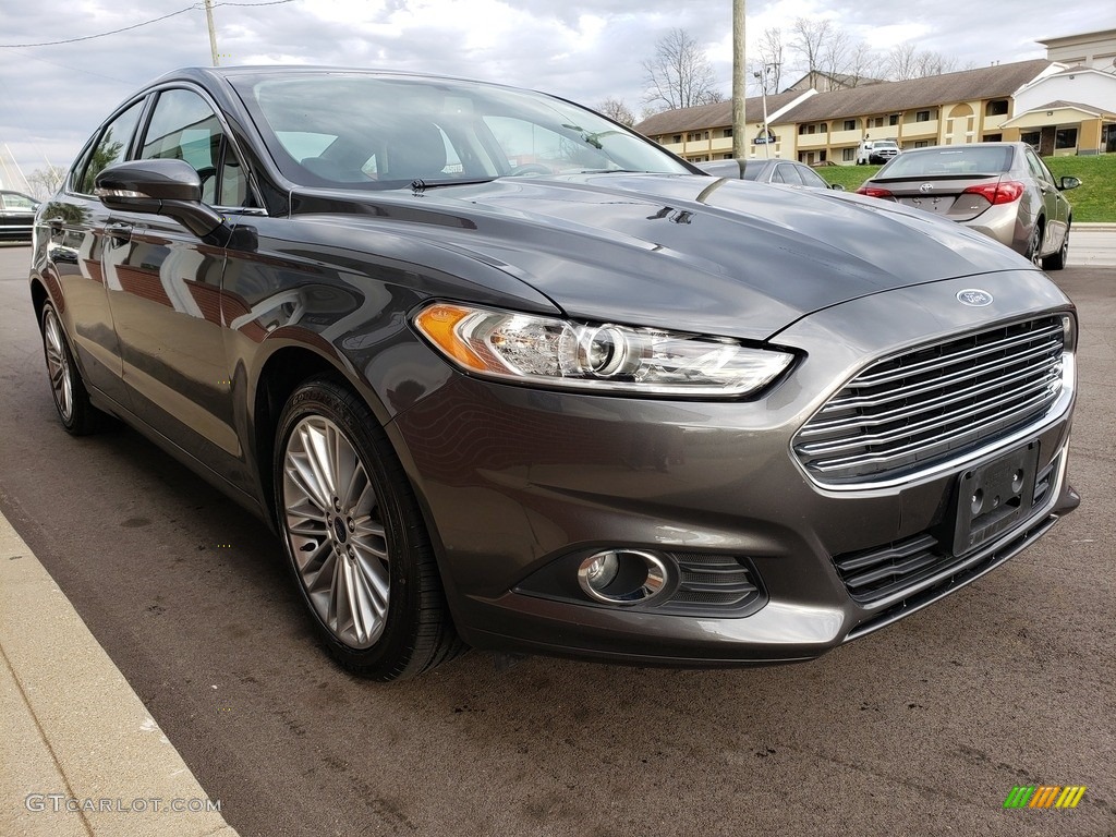 2016 Fusion SE AWD - Magnetic Metallic / Charcoal Black photo #50