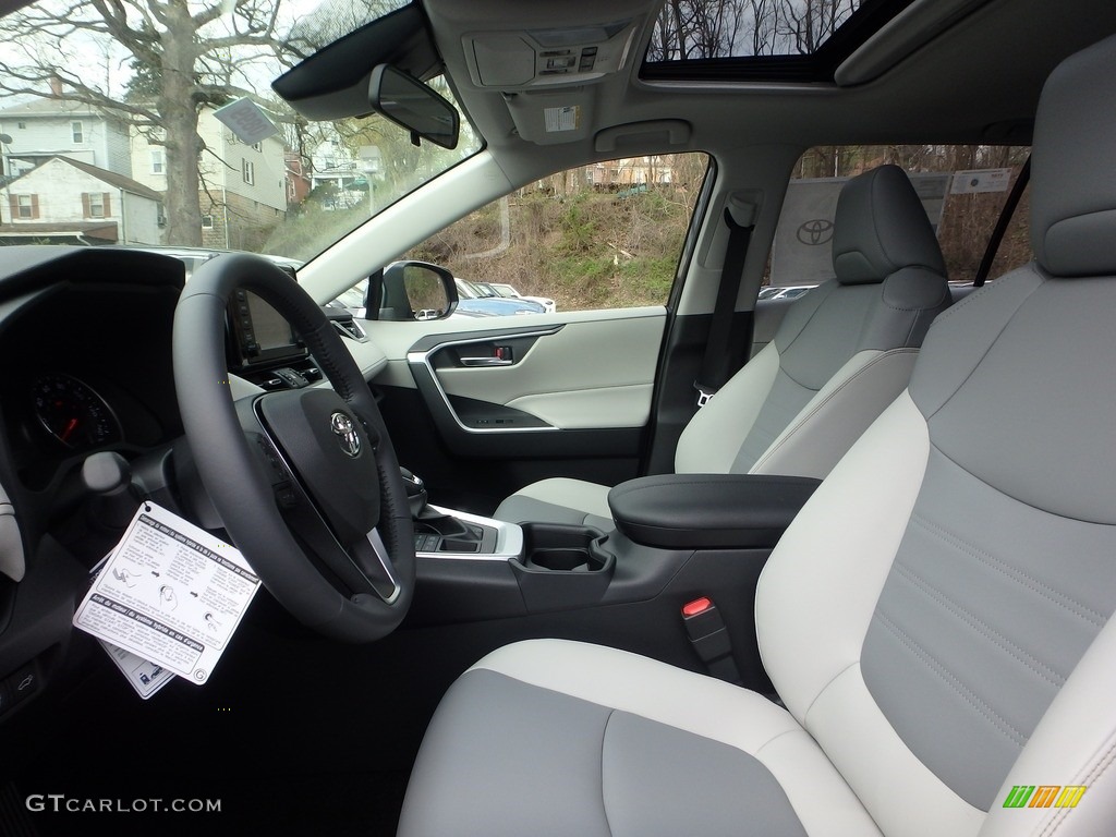 2019 RAV4 XLE AWD - Magnetic Gray Metallic / Light Gray photo #6