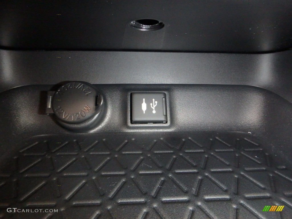 2019 RAV4 XLE AWD - Magnetic Gray Metallic / Light Gray photo #15