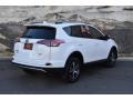 Super White - RAV4 XLE Photo No. 3