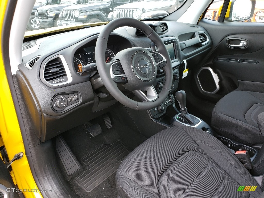 2019 Renegade Latitude 4x4 - Solar Yellow / Black photo #7