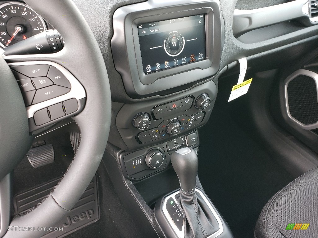 2019 Jeep Renegade Latitude 4x4 Controls Photo #132969287