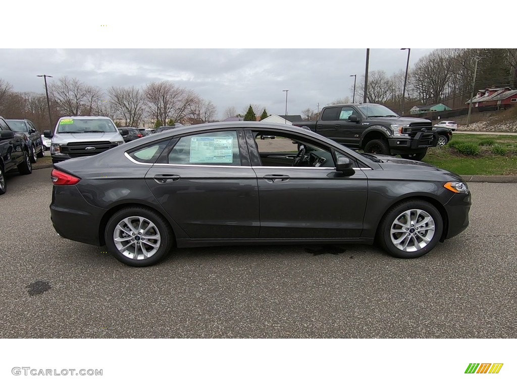 Magnetic 2019 Ford Fusion SE Exterior Photo #132974555