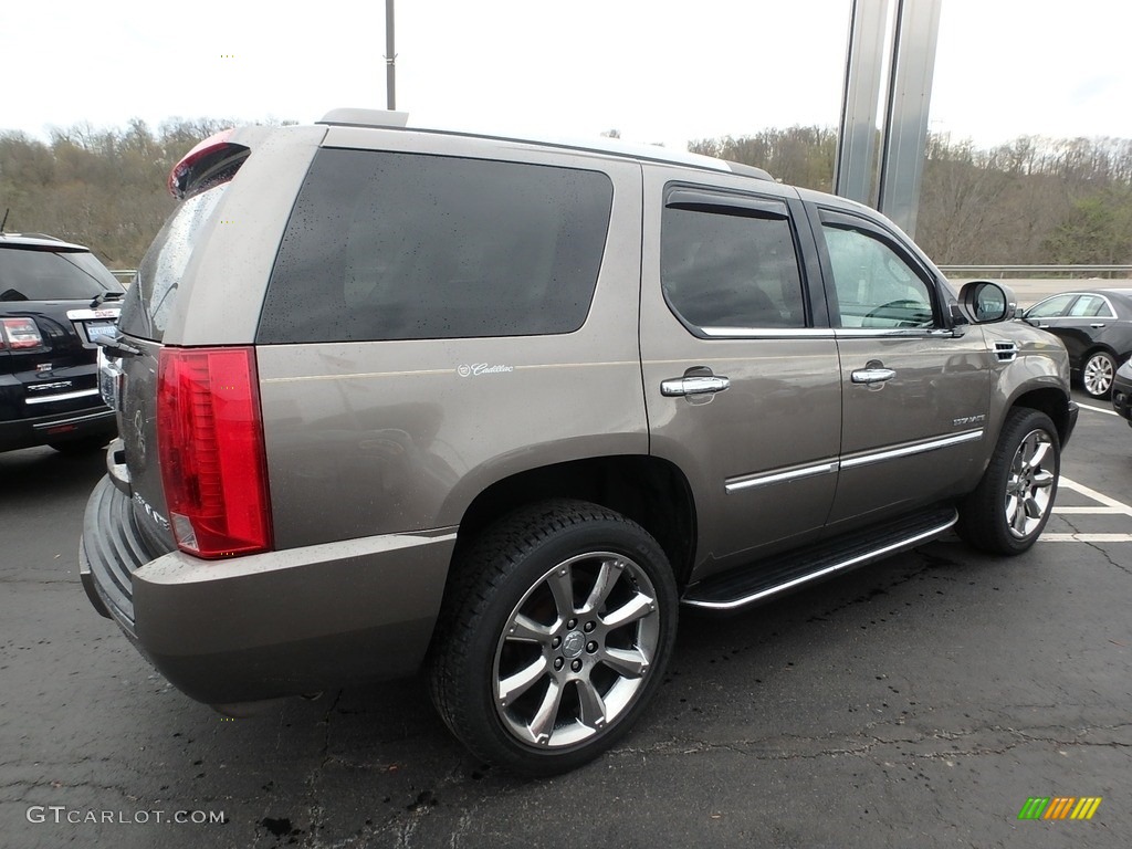2012 Escalade Luxury AWD - Mocha Steel Metallic / Ebony/Ebony photo #7