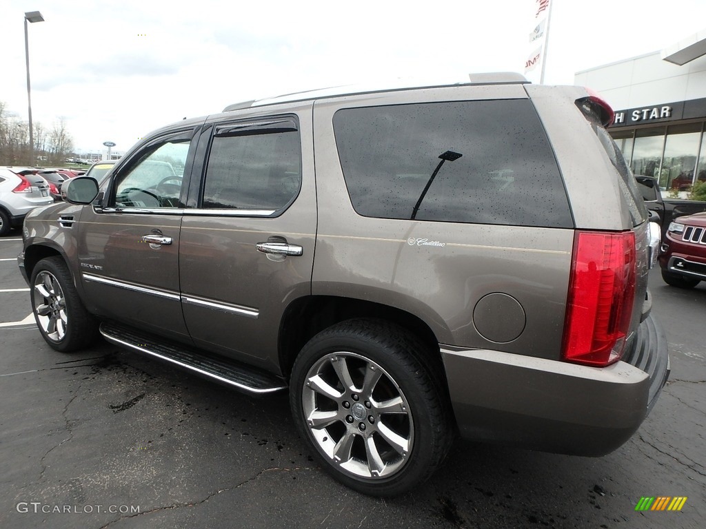 2012 Escalade Luxury AWD - Mocha Steel Metallic / Ebony/Ebony photo #11