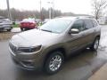 2019 Light Brownstone Pearl Jeep Cherokee Latitude 4x4  photo #5