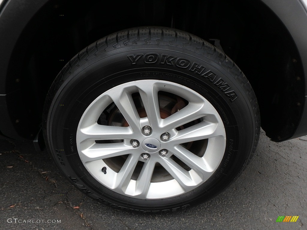 2012 Explorer XLT 4WD - White Platinum Tri-Coat / Charcoal Black photo #15