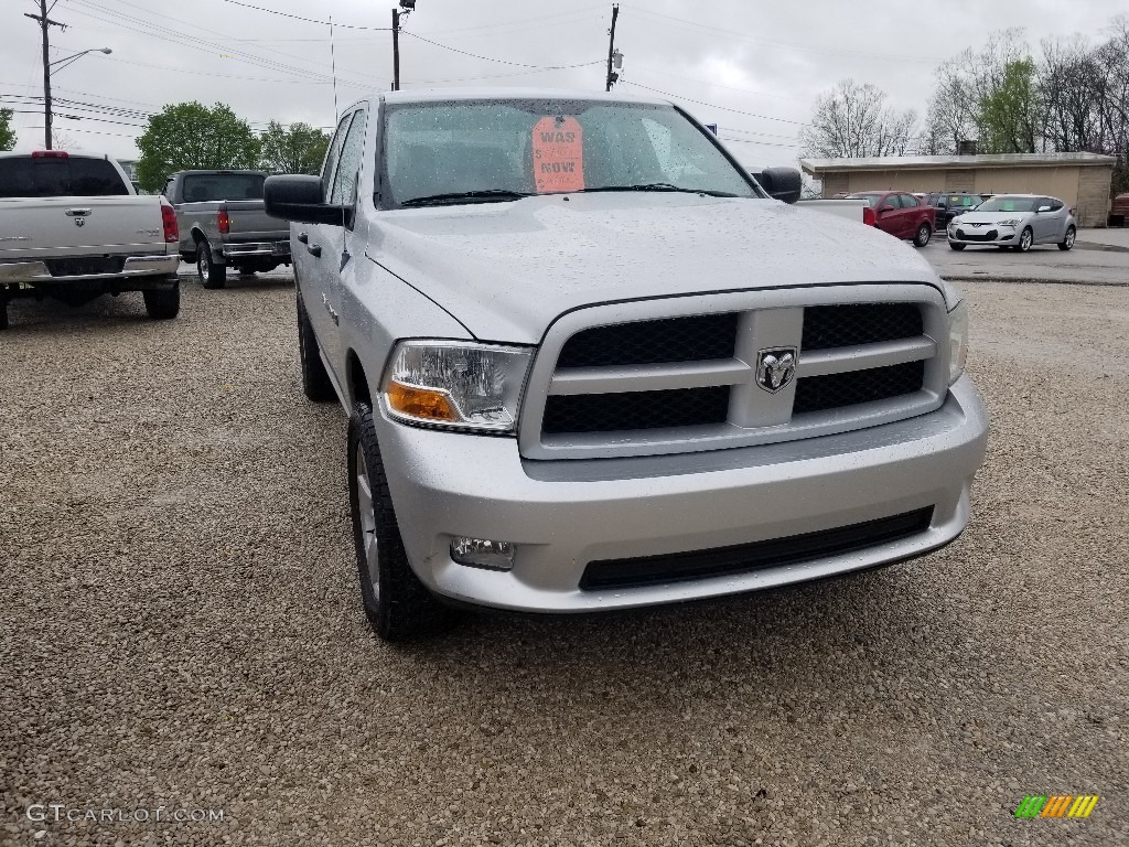 2012 Ram 1500 ST Quad Cab 4x4 - Bright Silver Metallic / Dark Slate Gray/Medium Graystone photo #9