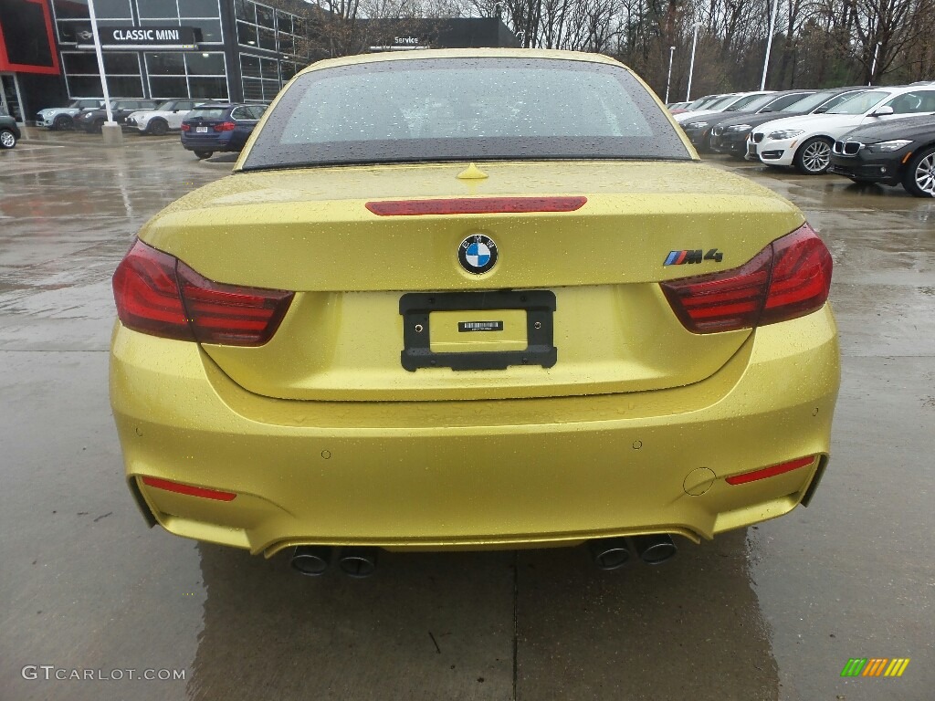 2020 M4 Convertible - Austin Yellow Metallic / Black photo #6