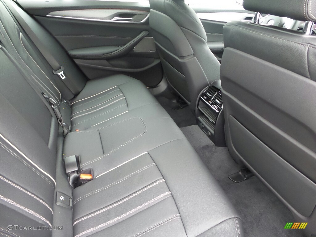 Black Interior 2019 BMW 5 Series M550i xDrive Sedan Photo #132981515
