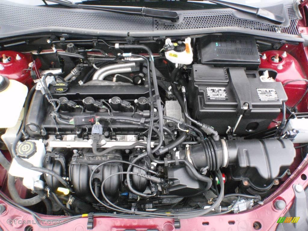2007 Focus ZX5 SES Hatchback - Dark Toreador Red Metallic / Charcoal/Light Flint photo #17