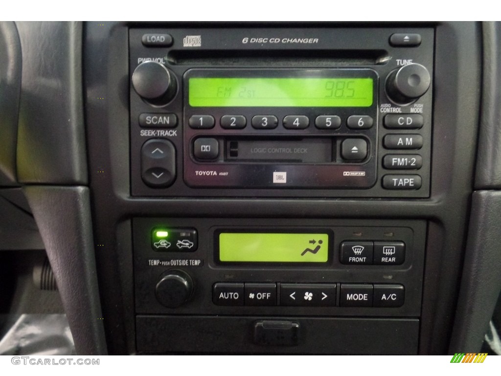 2003 Solara SLE V6 Coupe - Diamond White Pearl / Ivory photo #26