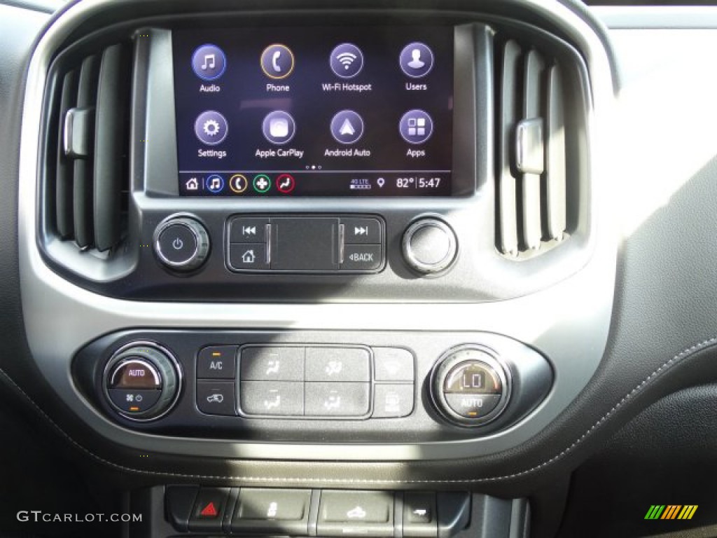 2019 GMC Canyon SLE Crew Cab Controls Photos