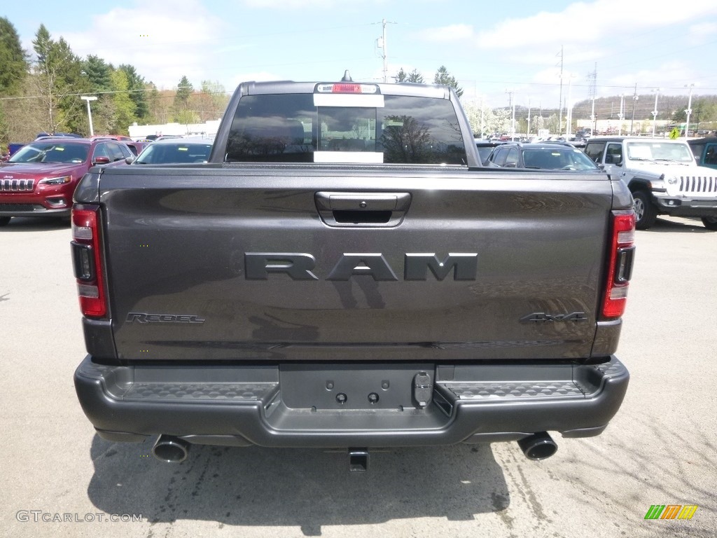 2019 1500 Rebel Crew Cab 4x4 - Granite Crystal Metallic / Black/Red photo #4