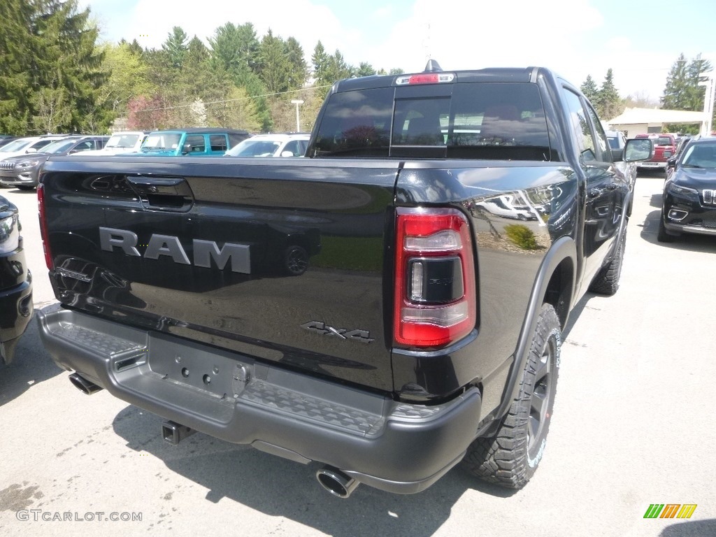2019 1500 Rebel Crew Cab 4x4 - Diamond Black Crystal Pearl / Black/Red photo #6