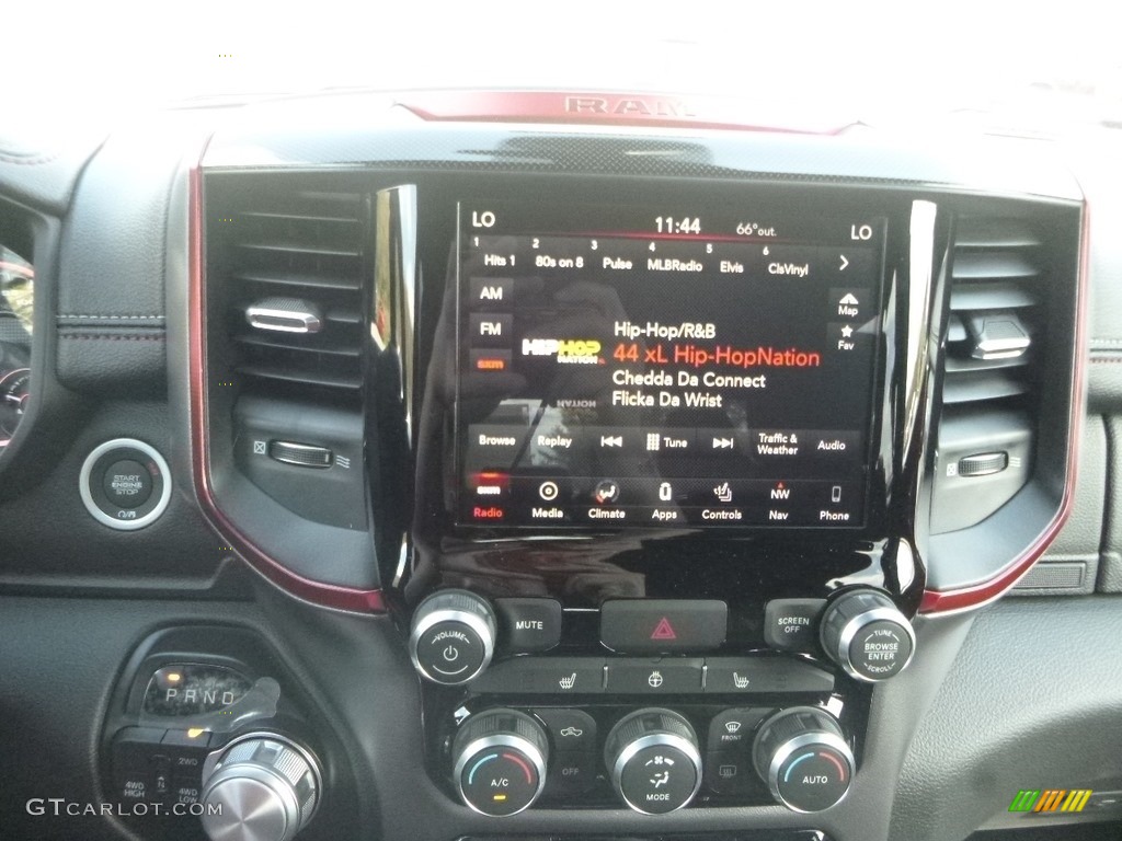 2019 1500 Rebel Crew Cab 4x4 - Diamond Black Crystal Pearl / Black/Red photo #16