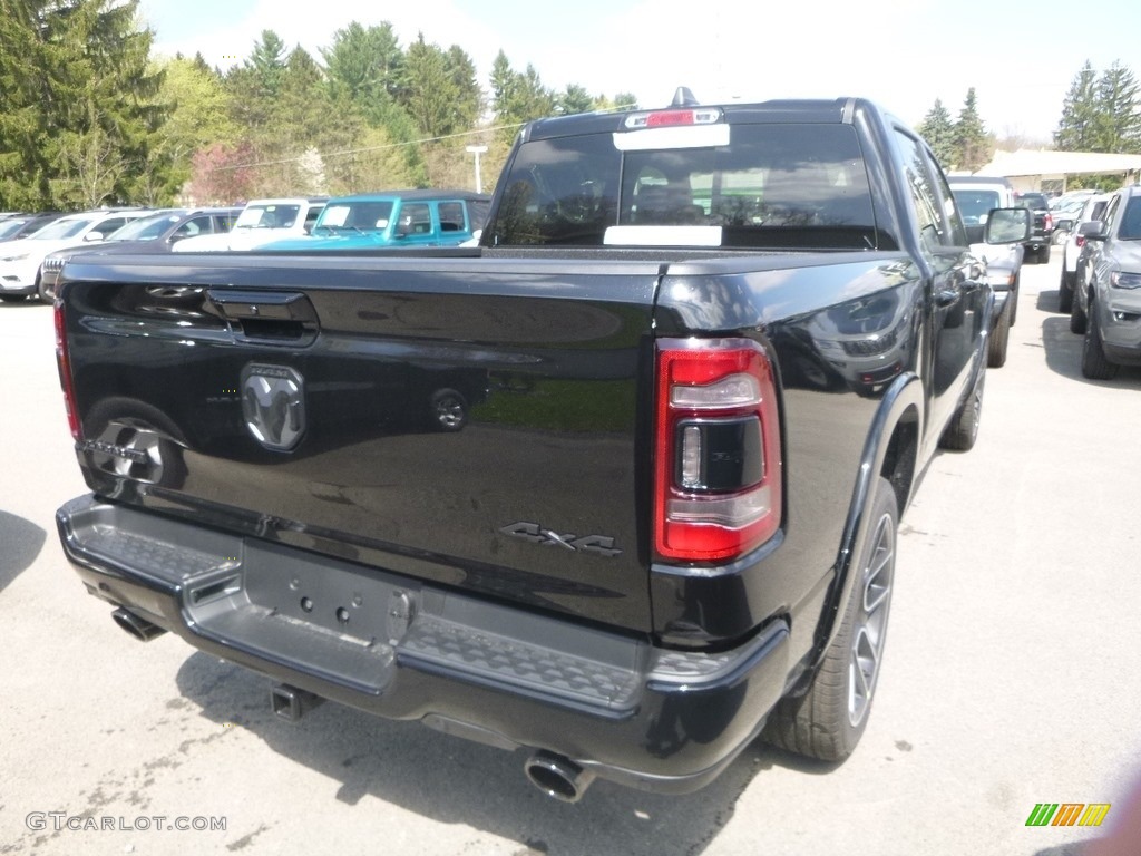 2019 1500 Laramie Crew Cab 4x4 - Diamond Black Crystal Pearl / Black photo #5