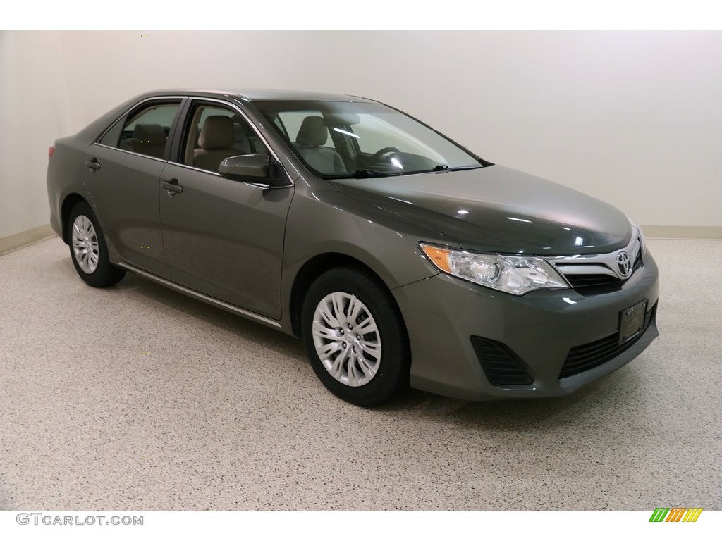 2014 Camry LE - Cypress Pearl / Ivory photo #1