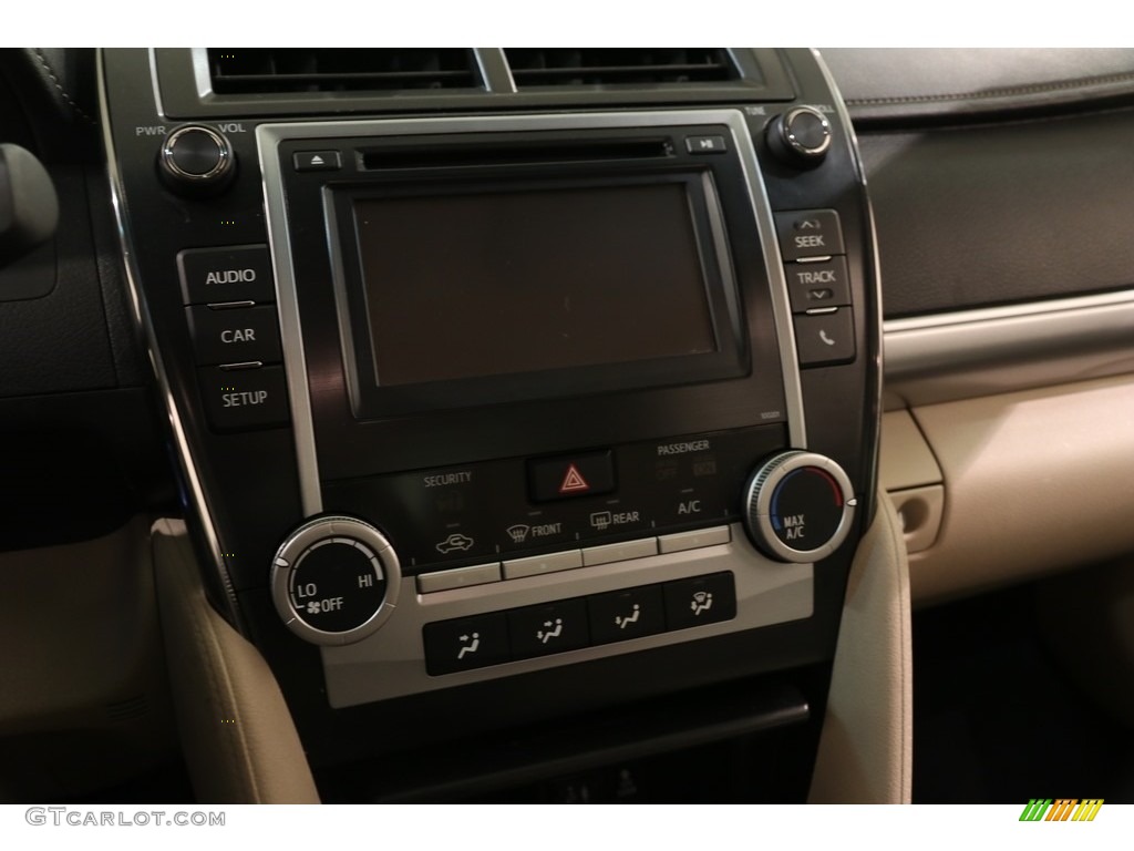 2014 Camry LE - Cypress Pearl / Ivory photo #8