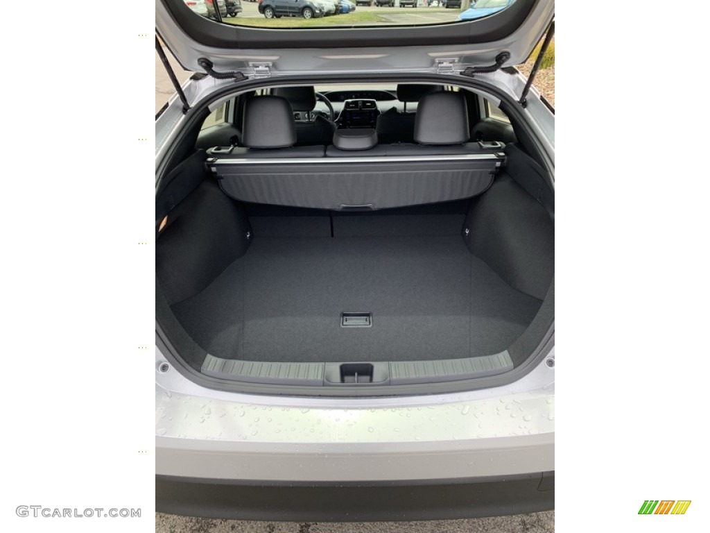 2019 Toyota Prius XLE AWD-e Trunk Photos