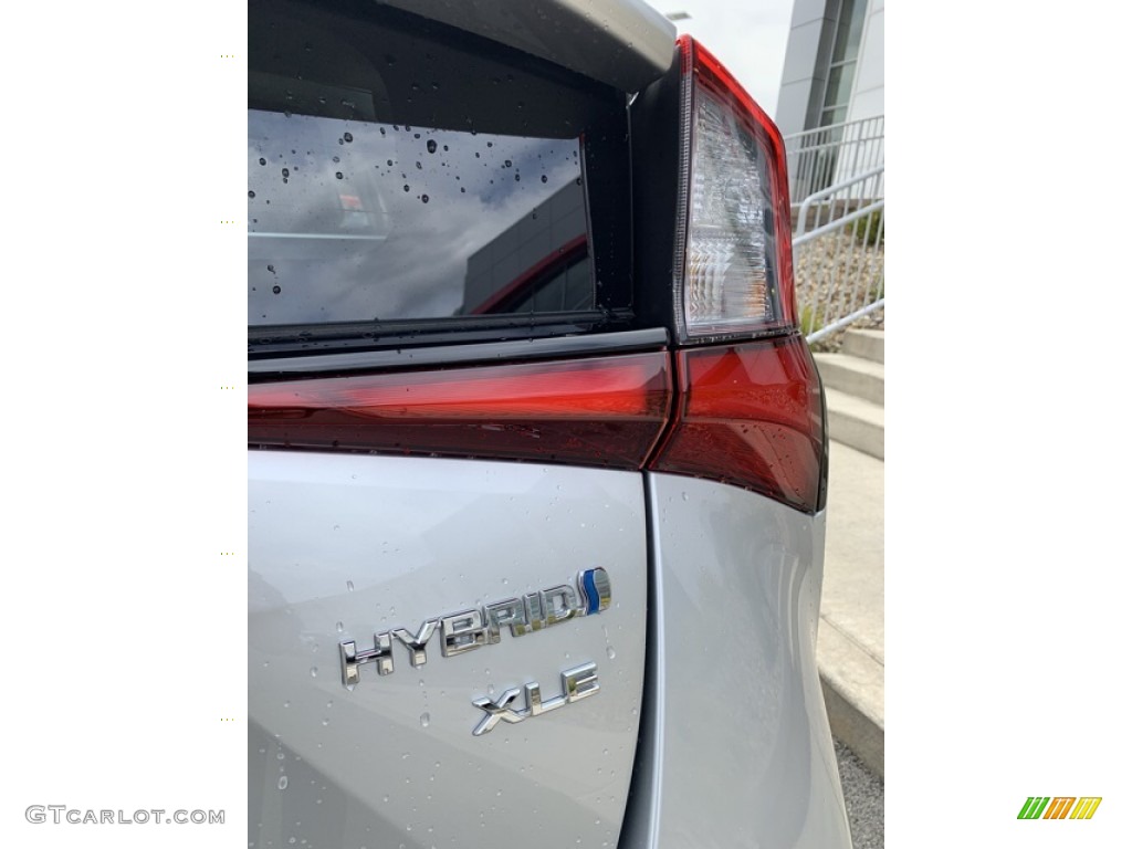 2019 Toyota Prius XLE AWD-e Marks and Logos Photo #133004384