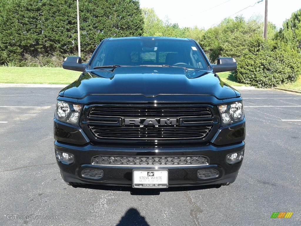 2019 1500 Big Horn Crew Cab 4x4 - Diamond Black Crystal Pearl / Black photo #3