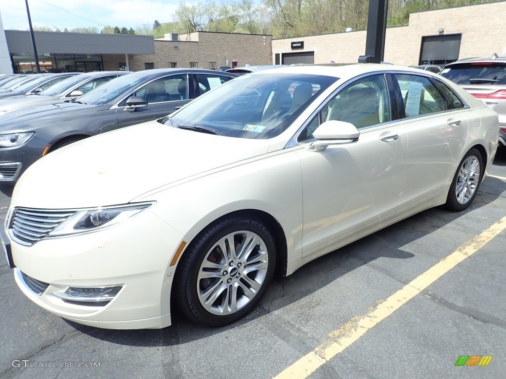 2014 MKZ FWD - Platinum Dune / Light Dune photo #1