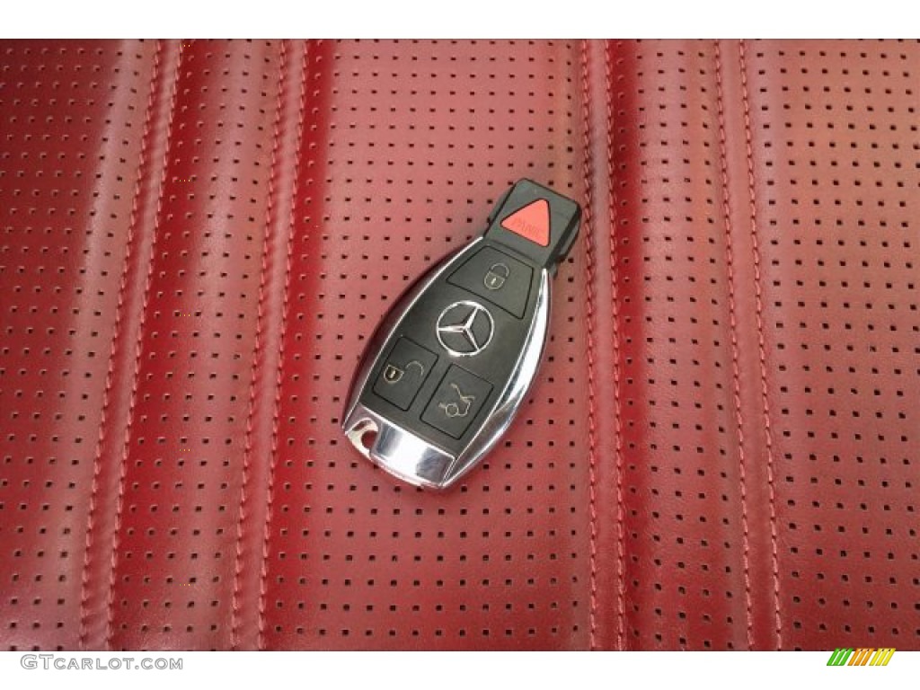 2017 Mercedes-Benz SL 63 AMG Roadster Keys Photo #133009316