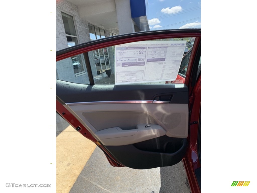 2019 Elantra Value Edition - Scarlet Red / Beige photo #17