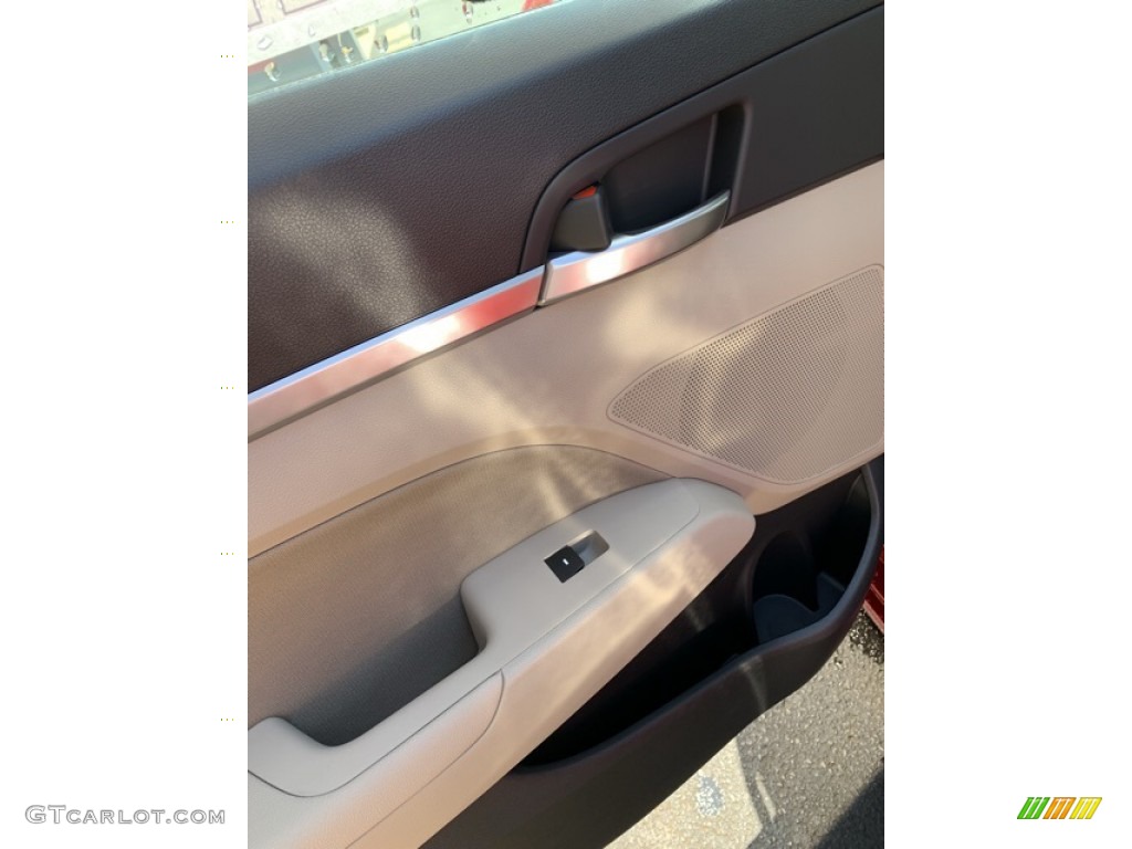 2019 Elantra Value Edition - Scarlet Red / Beige photo #18