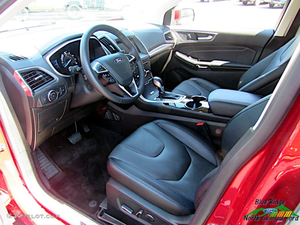 2018 Edge Titanium AWD - Ruby Red / Ebony photo #28
