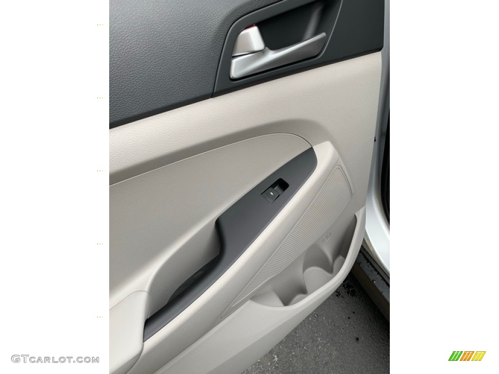 2019 Tucson SE AWD - Molten Silver / Gray photo #18