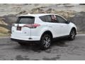 Super White - RAV4 LE Photo No. 3