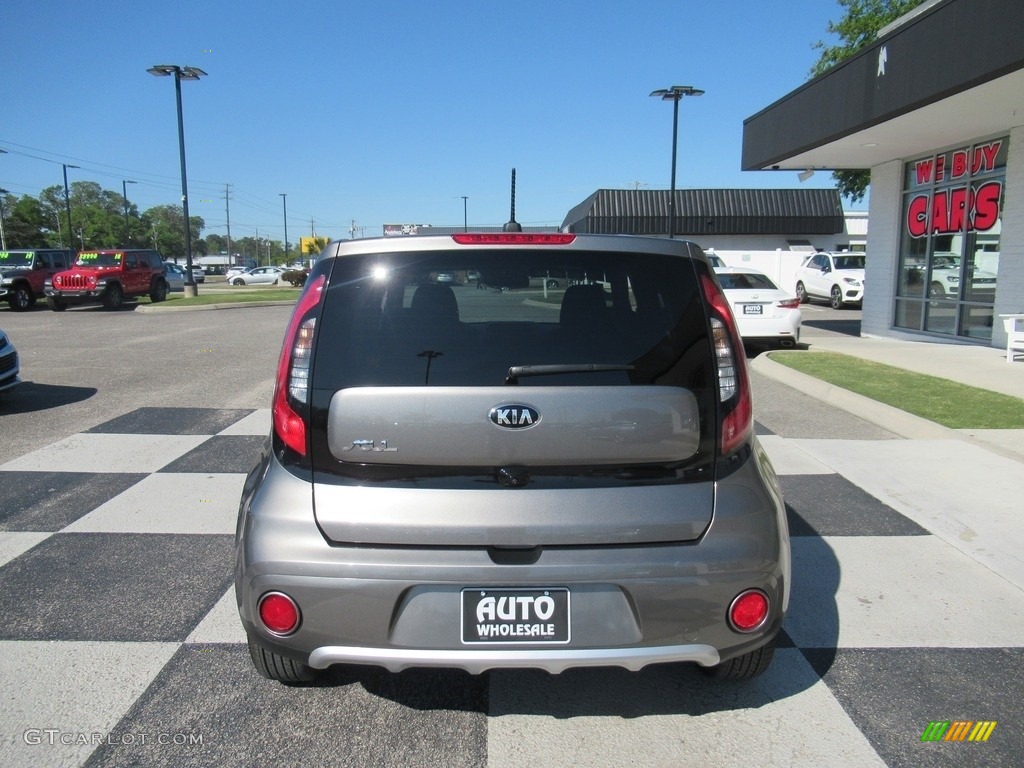 2017 Soul + - Titanium Gray / Gray Two-Tone photo #4
