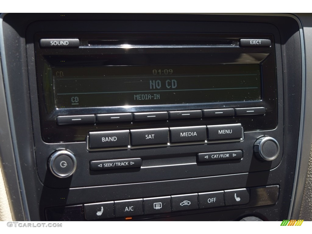 2015 Passat Wolfsburg Edition Sedan - Fortana Red Metallic / Titan Black photo #55