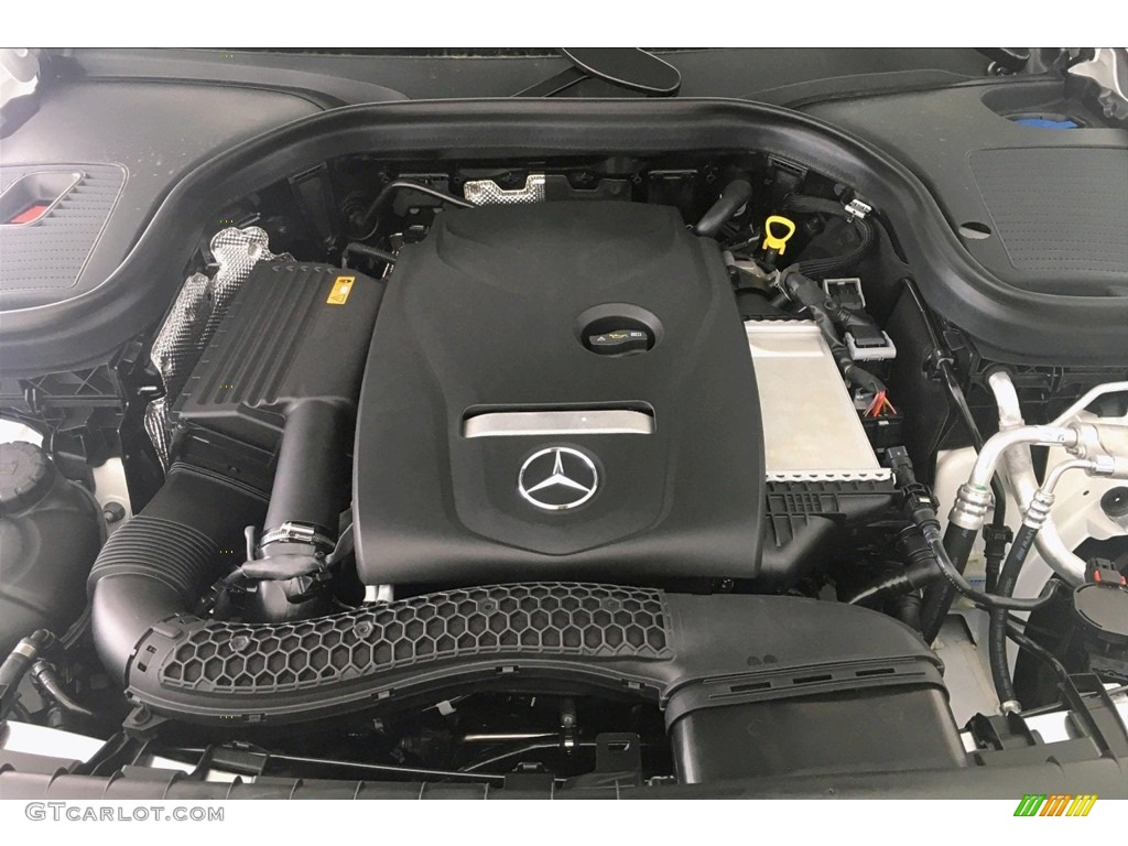 2019 GLC 300 - Polar White / Black photo #8