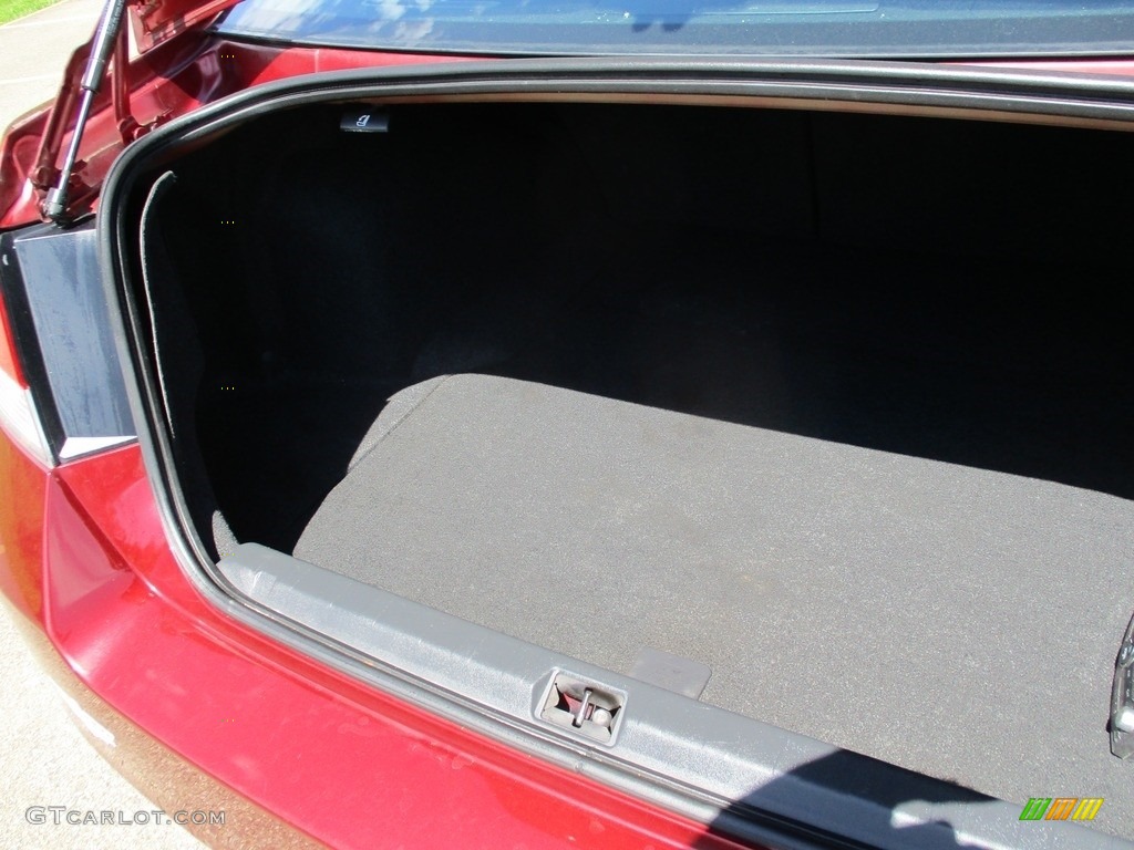 2011 Legacy 2.5i Premium - Ruby Red Pearl / Off-Black photo #16