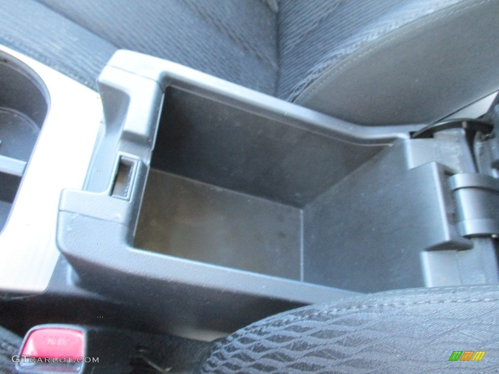 2011 Legacy 2.5i Premium - Ruby Red Pearl / Off-Black photo #28