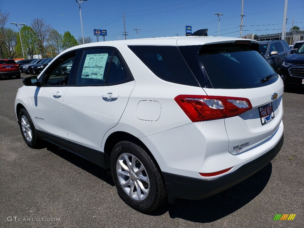 2019 Equinox LS - Summit White / Medium Ash Gray photo #4