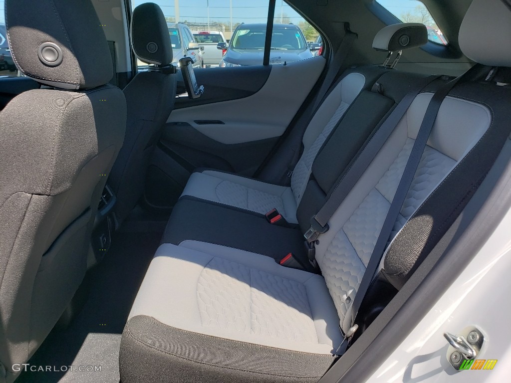 2019 Equinox LS - Summit White / Medium Ash Gray photo #6