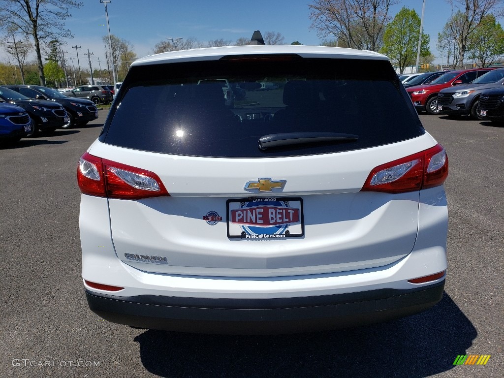 2019 Equinox LS - Summit White / Medium Ash Gray photo #5